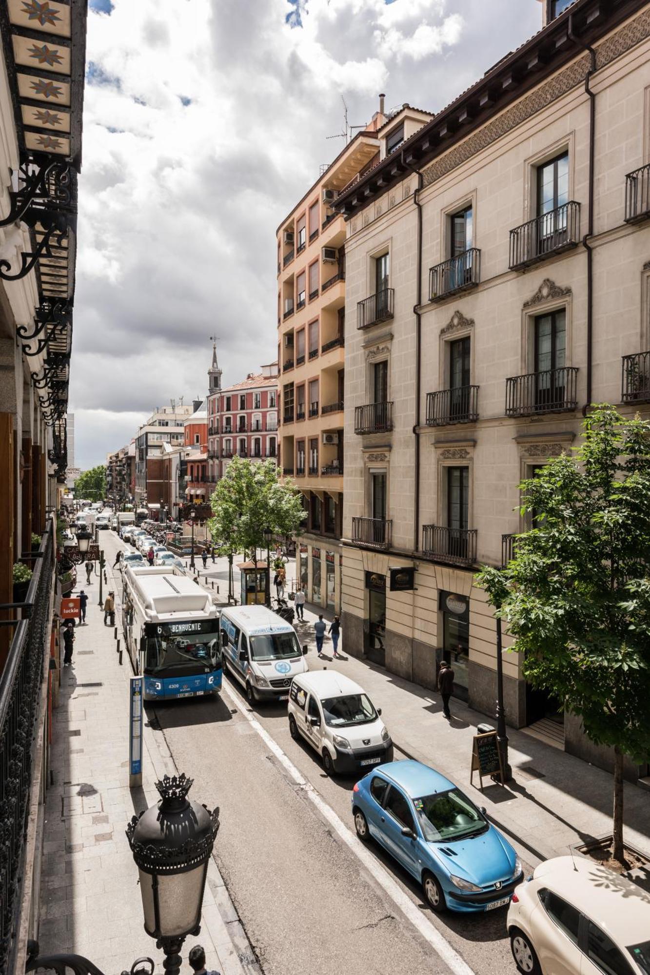 Atocha Boutique - Barrio De Las Letras Madrid Exterior photo